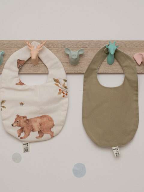 -Σετ Αδιάβροχες Χειροποιήτες Σαλιάρες Beary wite Λαδί