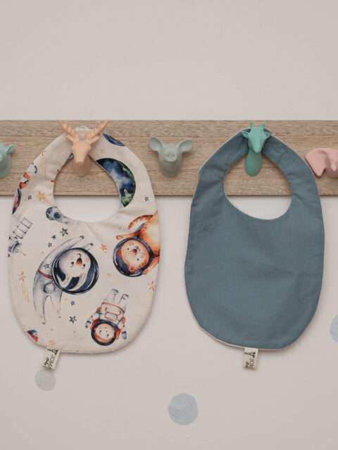 -Σετ 2 Αδιάβροχες Χειροποίητες Σαλιάρες Astronaut -Blue