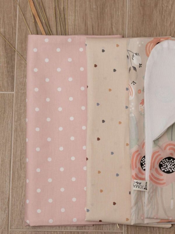 -Σελτεδάκι (1τεμ) αδιάβροχο 50*70 Βeige Hearts Καρδούλες