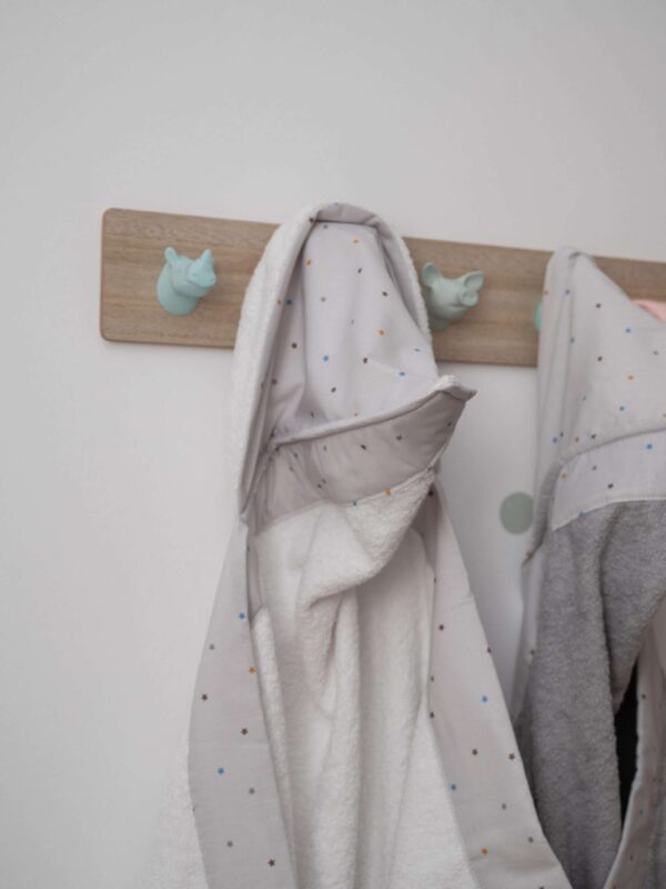 -Κάπα Μπουρνουζάκι Grey Stars 80*80 άσπρη