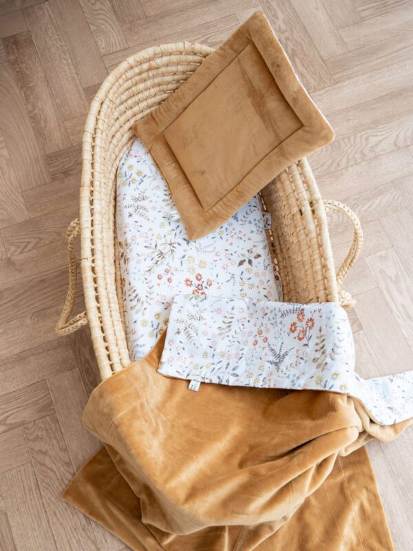 -Κουβέρτα & μαξιλαράκι Fleece Spring Flower Μοκκα