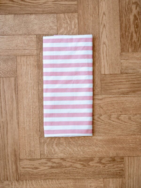 -Σελτεδάκι (1τεμ) αδιάβροχο 50*70 Ριγέ Σάπιο Μήλο