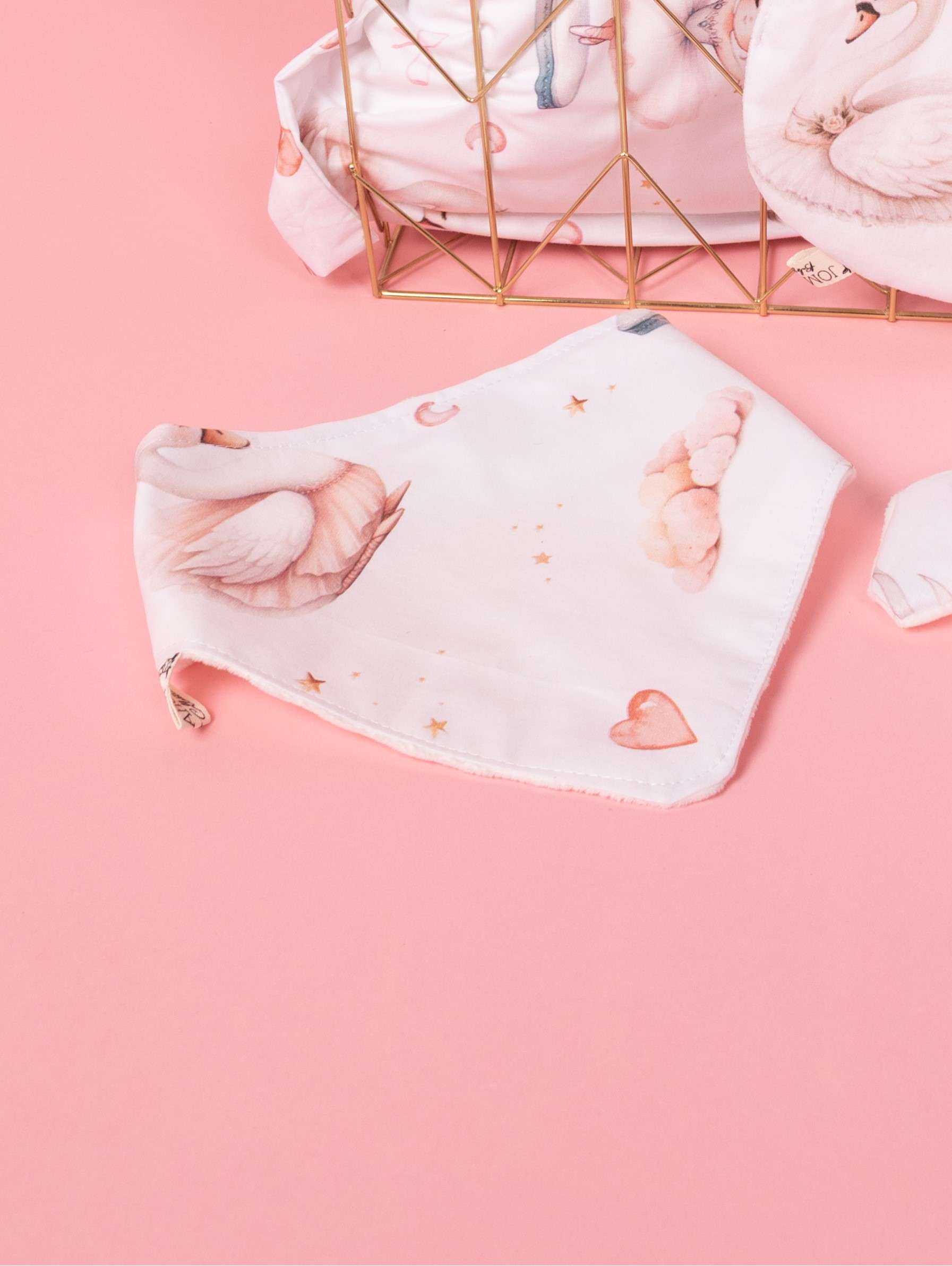 -Χειροποίητη Σαλιάρα Ballerina τρίγωνη