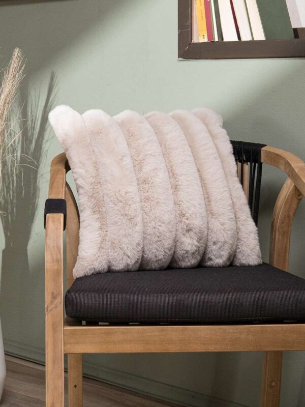 Γούνινη Μαξιλαροθήκη Μπέζ Wave 02 45x45