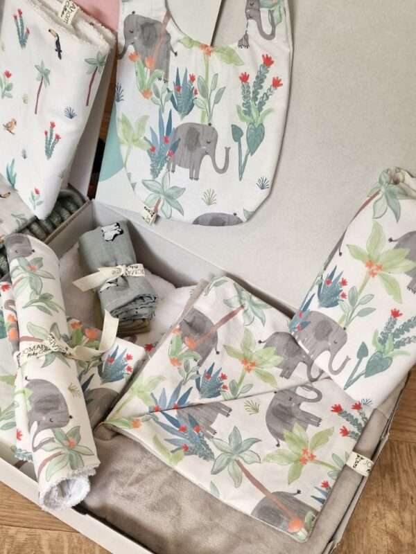 -Premium Baby Box Οli the Elephant