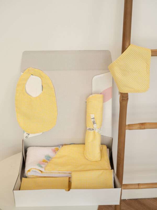 -Κουτί Δώρου Καρό Κίτρινο