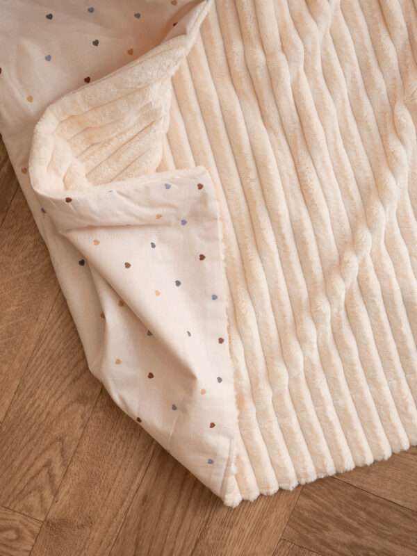 -Κουβέρτα Fleece beige hearts - εκρού